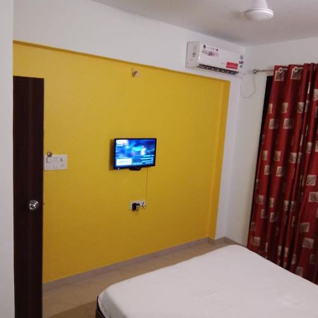 Hotel Nandanvan By Royal Stay โลนาวาลา ภายนอก รูปภาพ